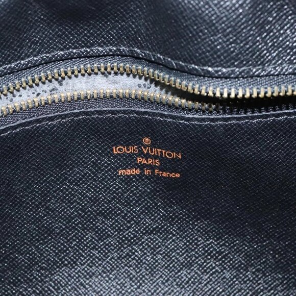 LOUIS VUITTON Epi Trocadero 27 Shoulder Bag Green - Picture 12 of 16